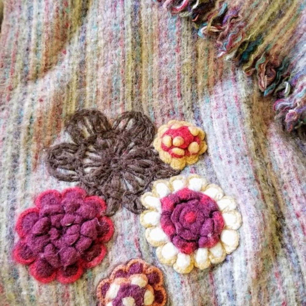Artistic Accents Hand Crafted Throw/Shoulder Wrap